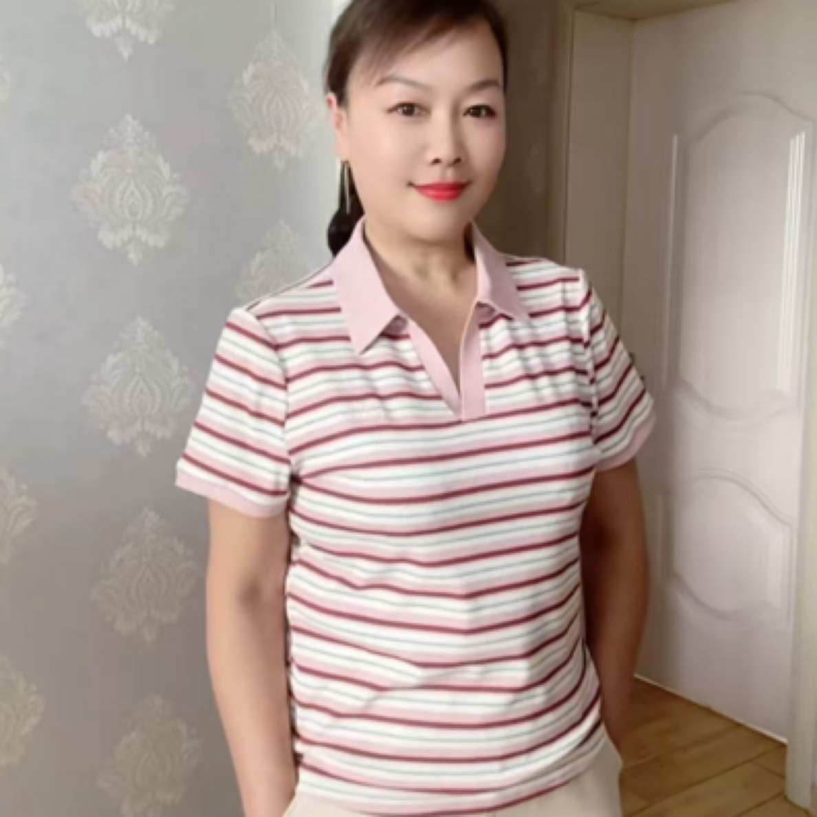 夏季新款时尚百搭显瘦条纹短袖上衣洋气减龄
