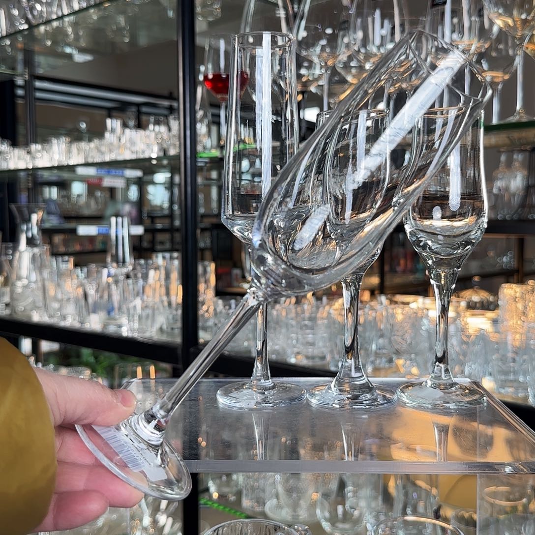 手柄款玻璃2个意大利水晶笛形香槟杯82CP23