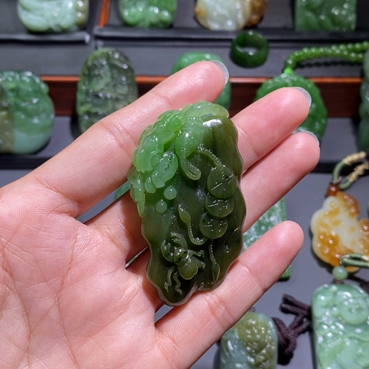 和田玉挂件未镶嵌