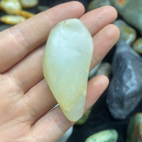 和田玉（糖玉）未镶嵌挂件