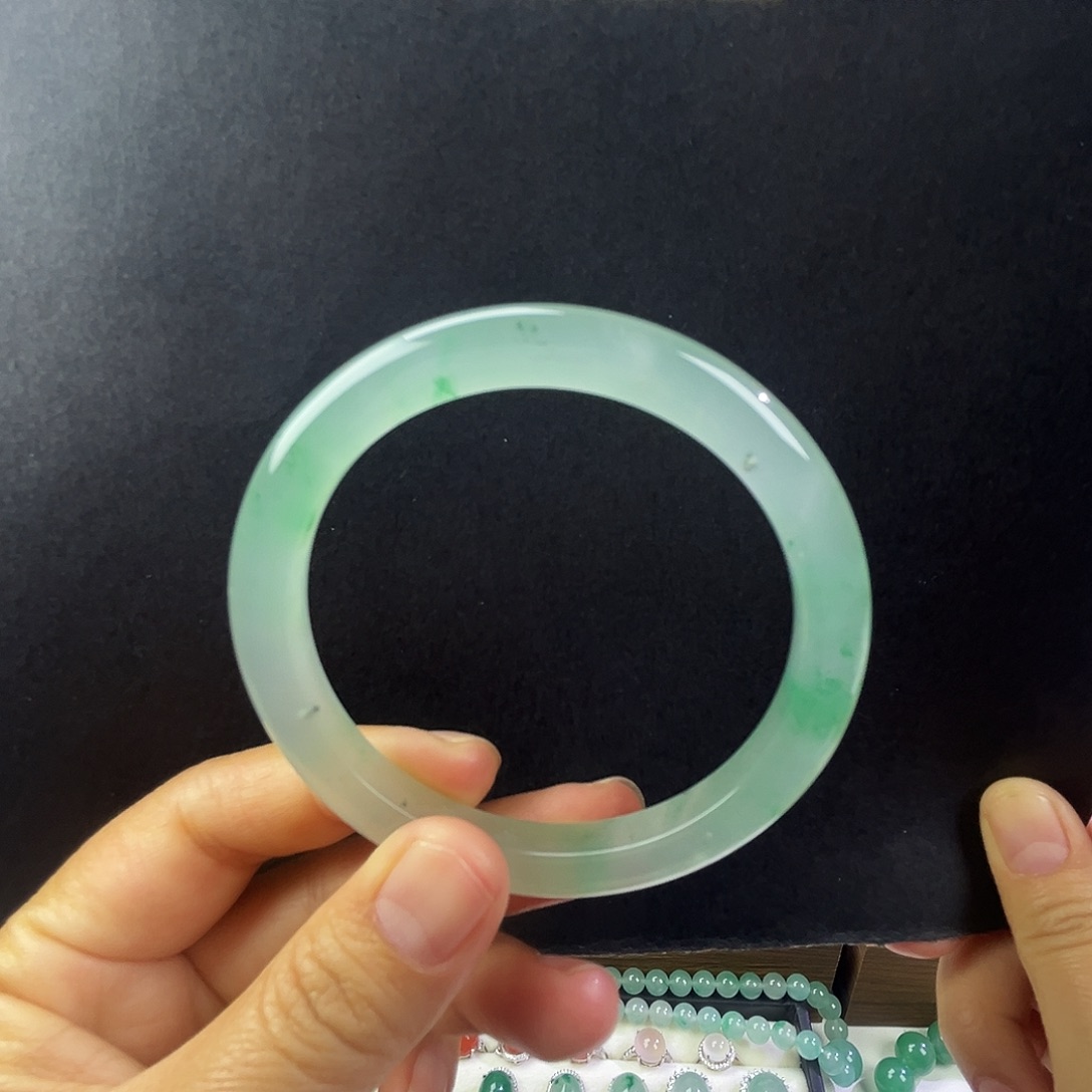 石英质玉未镶嵌手镯5