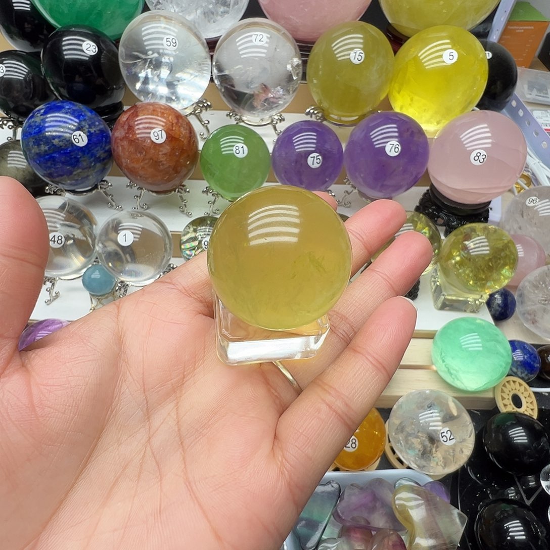 珠宝半成品水晶未镶嵌