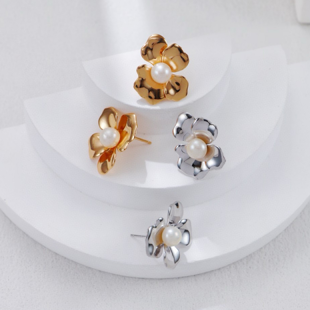 925银耳饰 S925银金属风花瓣珠珠手工耳环立体精致轻奢风耳饰耳钉