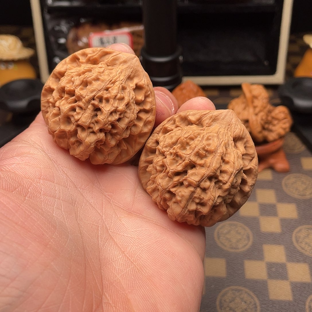 文玩核桃吊坠全品官帽