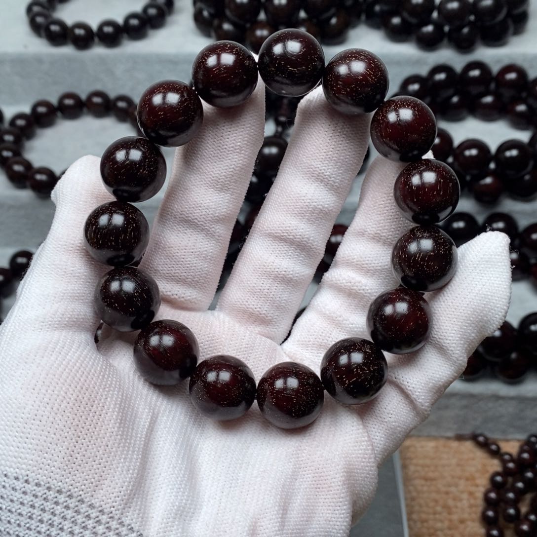 檀香紫檀（小叶紫檀）超*1.5满