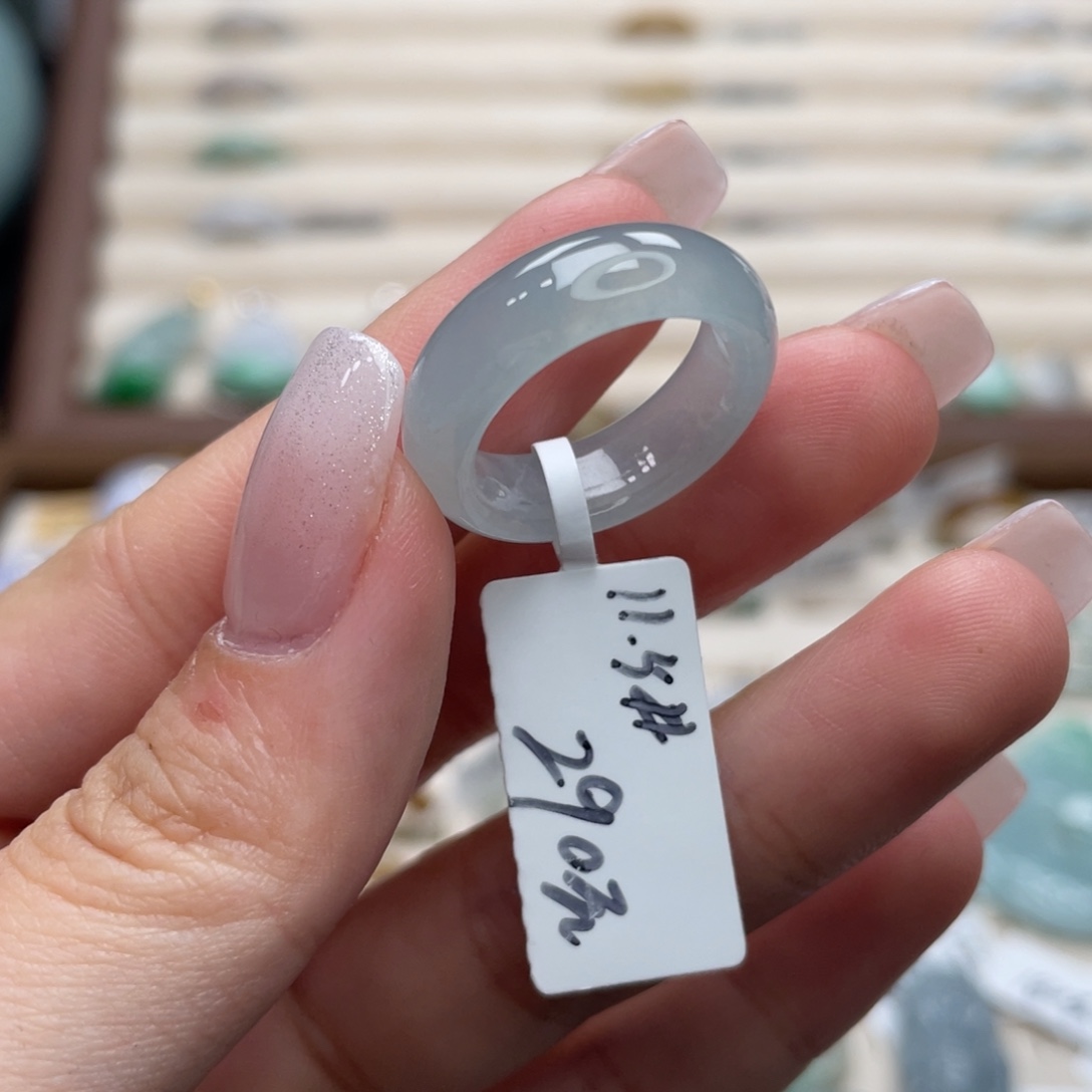 翡翠未镶嵌戒圈a06港圈11.5雾霾蓝