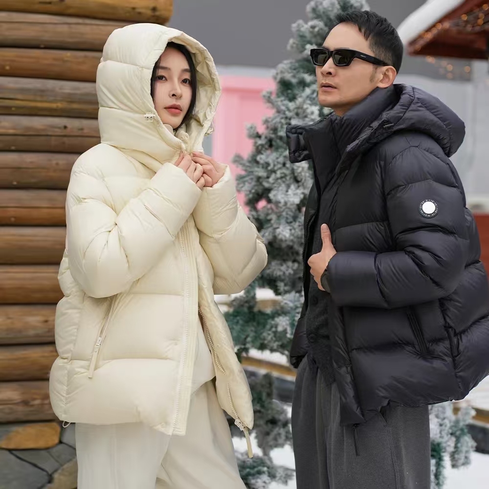 90白鹅绒短款加厚连帽情侣款羽绒服户外保暖秋冬女款