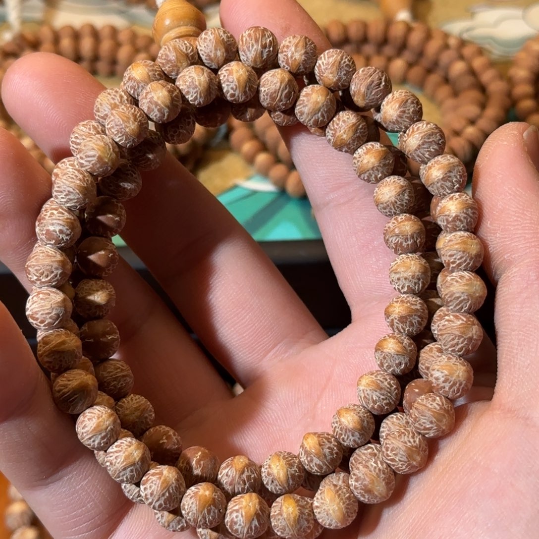 乌***香吊坠凤眼菩提酸枣核凤眼菩提