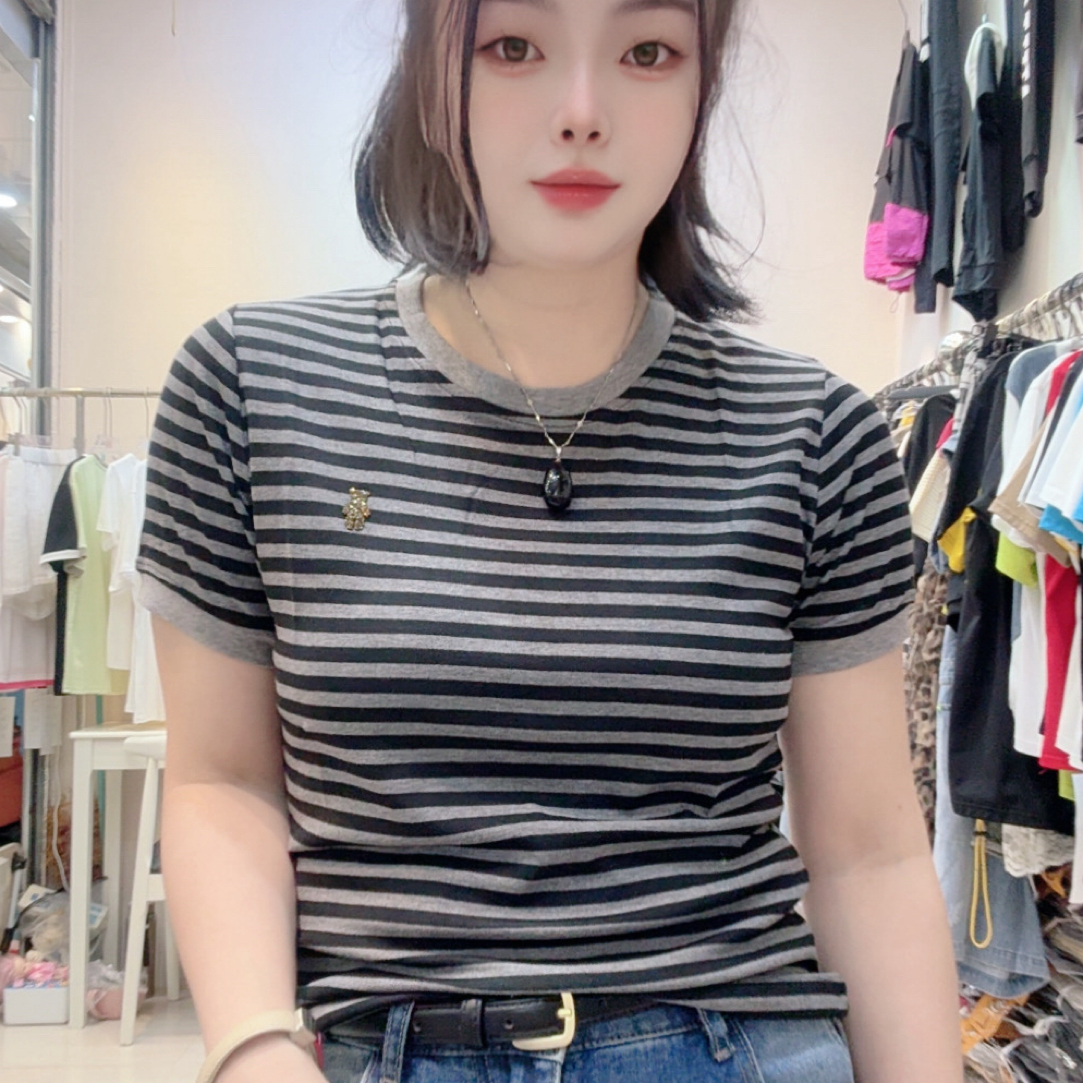 罗纹棉上衣条纹小熊新款圆领正肩弹力显瘦百搭减龄休闲风女t