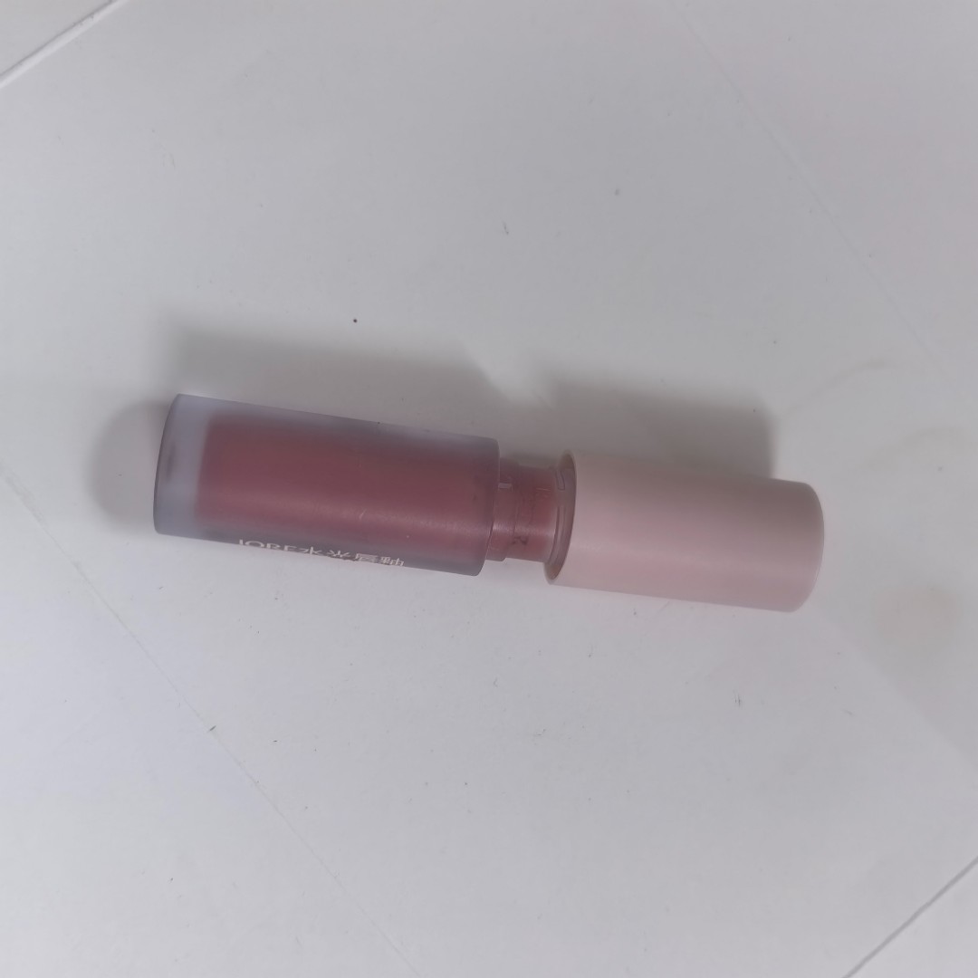 B094水光啵啵唇釉（拆封试过色，自用不影响）