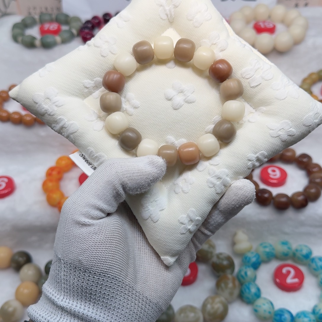 白玉菩提吊坠卡14干磨多宝老型