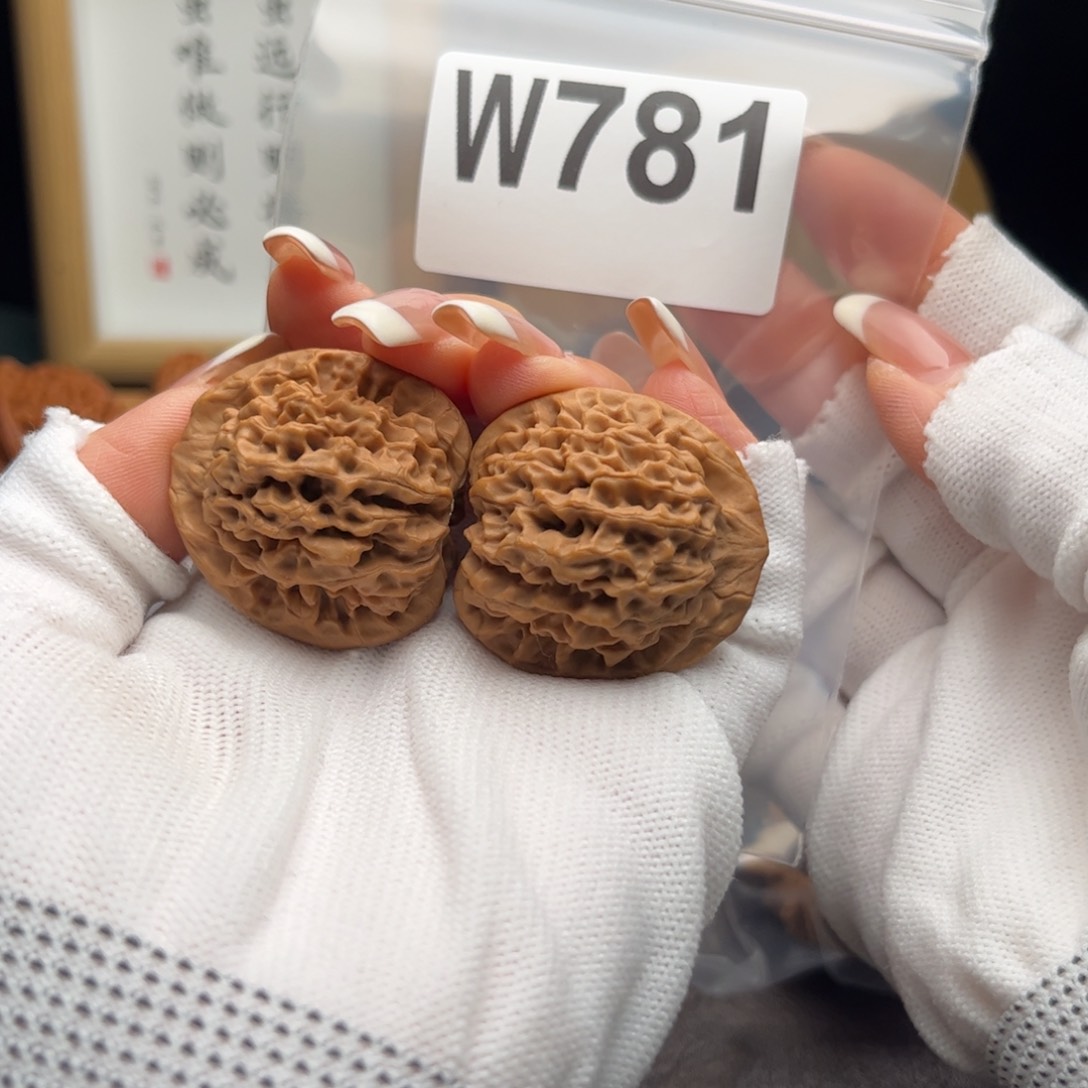 文玩核桃把件34秦闷w 781