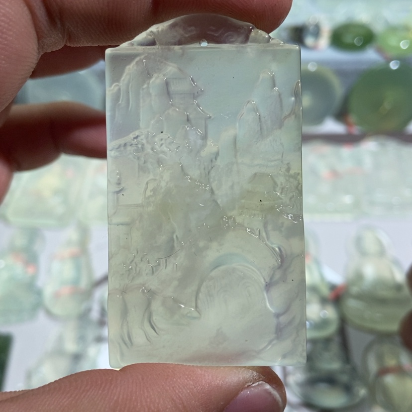 【闪购商品】蛇纹石玉颈饰未镶嵌
