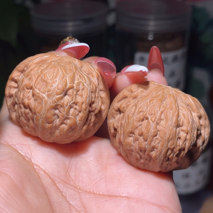 吊坠文玩核桃           40