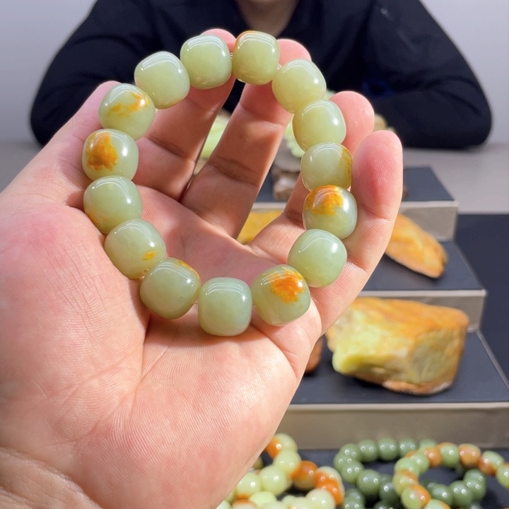 透闪石质玉手串未镶嵌用****5