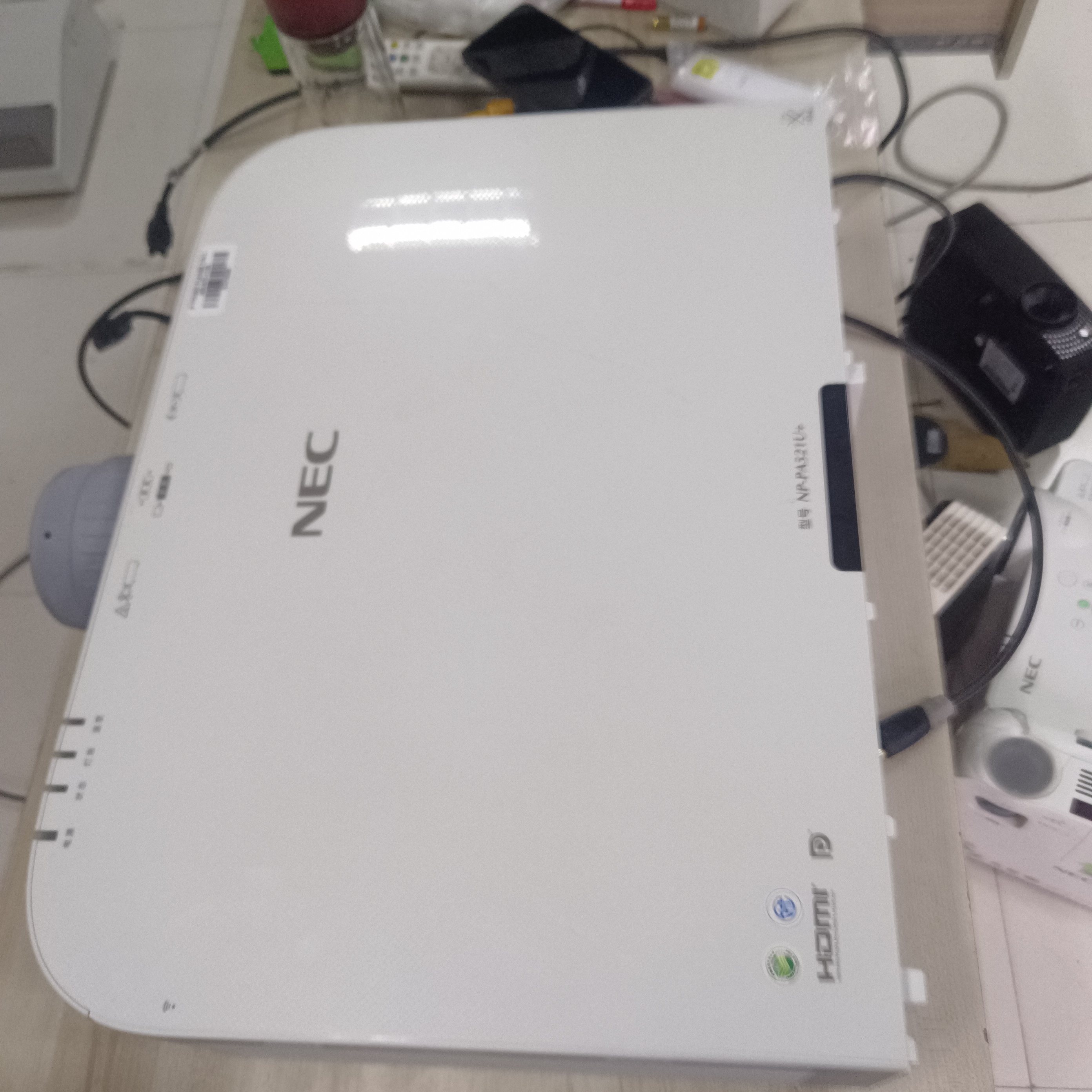 9新 NEC 二手nec投影仪运费自理