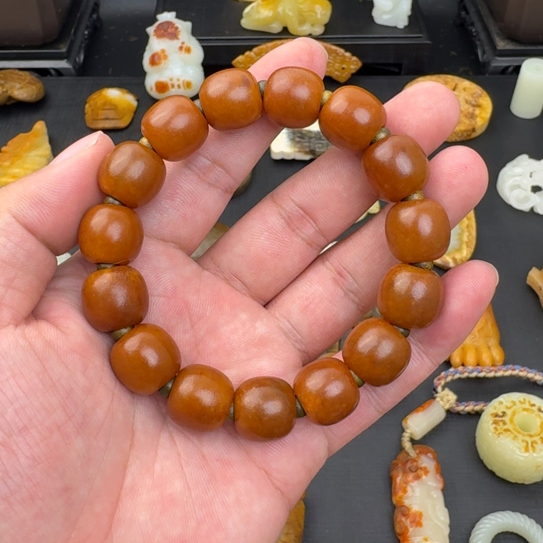 水***道和田玉（糖玉）未镶嵌颈饰