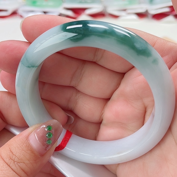 翡翠手镯未镶嵌缅甸翡翠手镯59圈