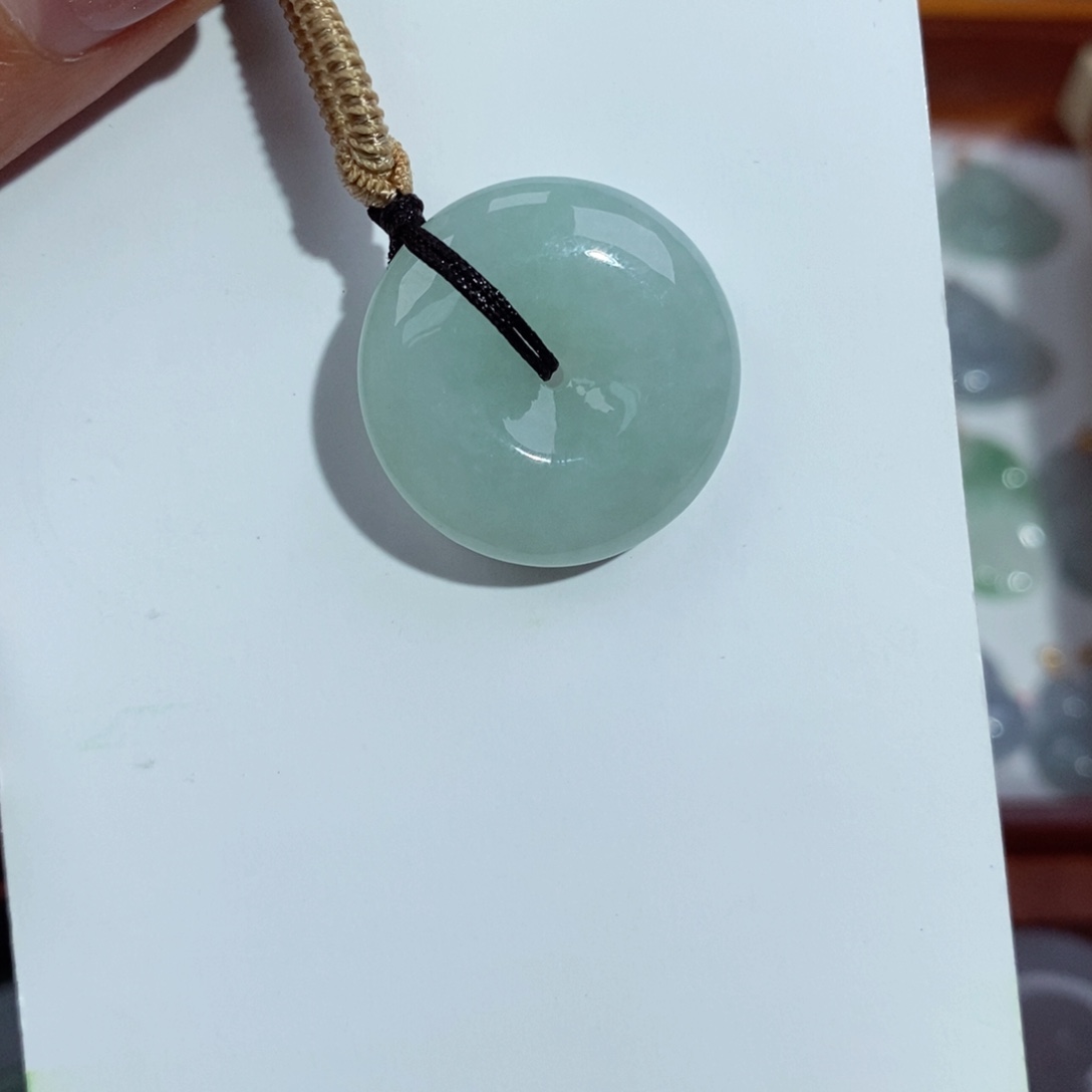 翡翠未镶嵌颈饰平安扣吊坠 卡25