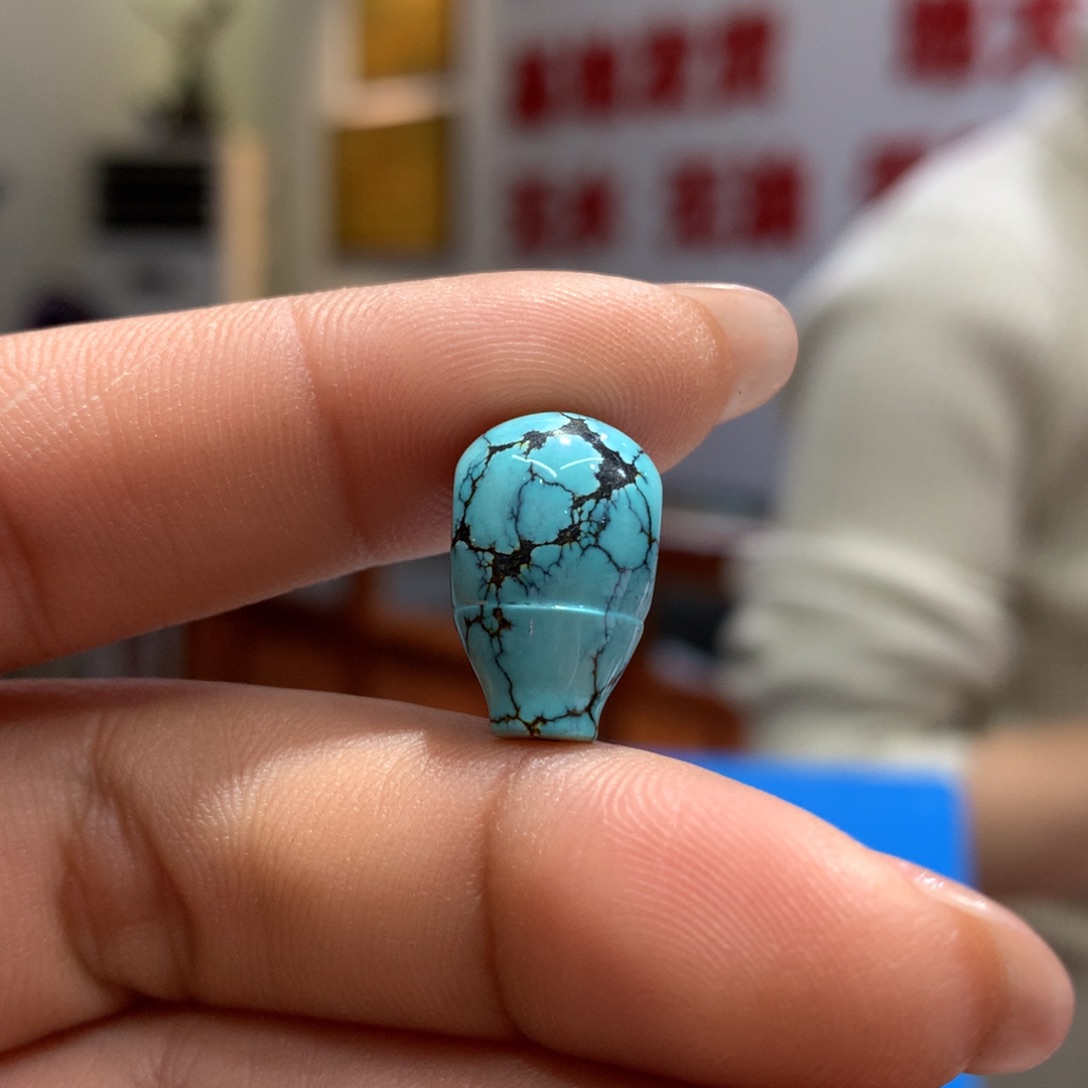 绿松石配饰未镶嵌