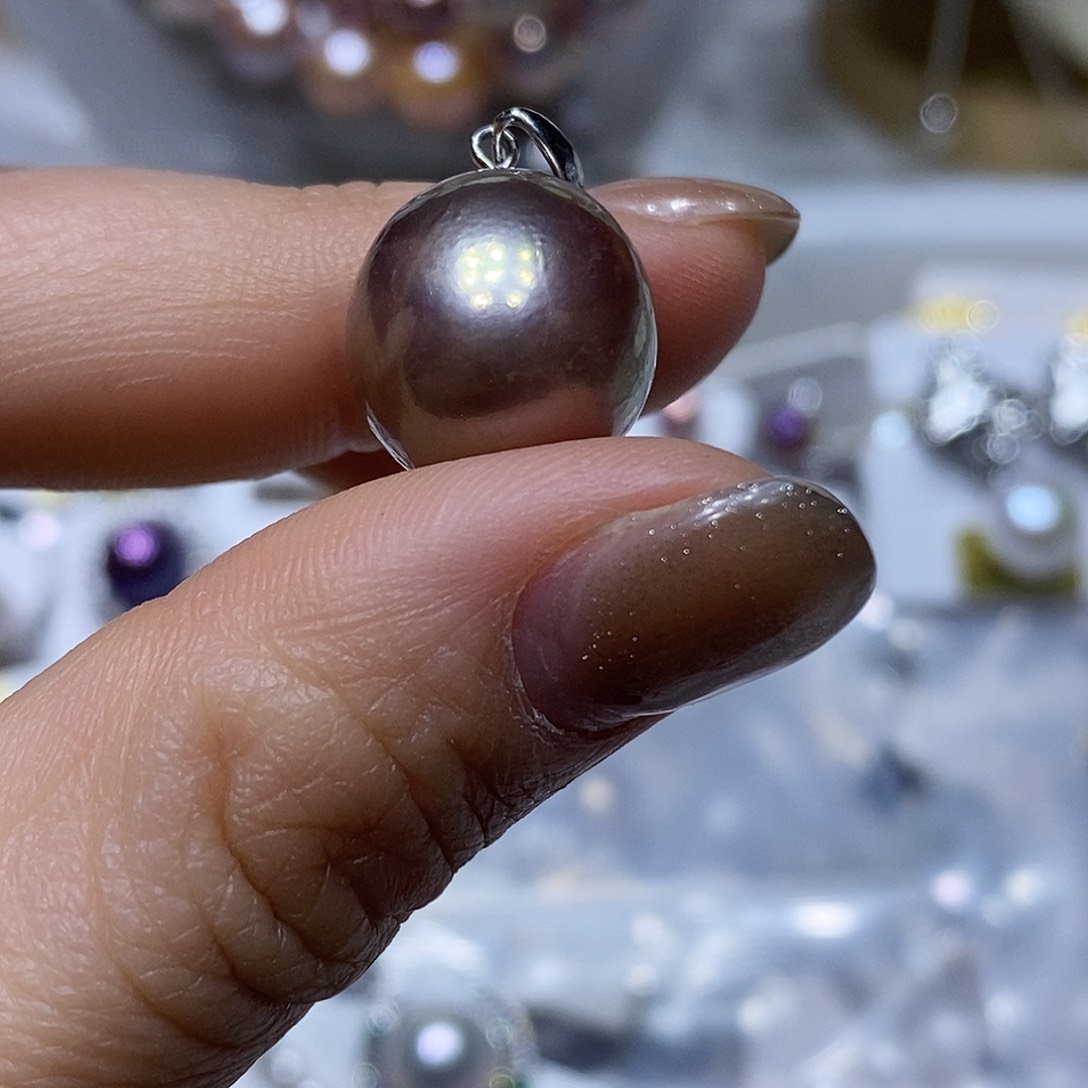 淡水珍珠吊坠未镶嵌