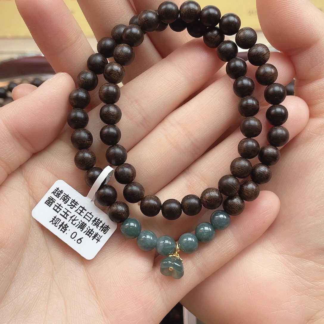 手串沉香越南芽庄白棋雷击玉化料0.6