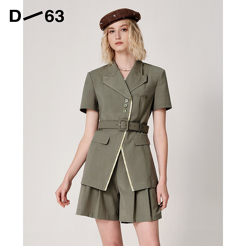 【九月】D63中长外套5V2W68036