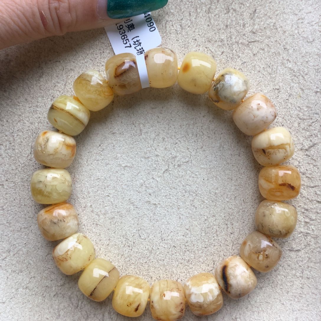 蜜蜡珠宝奇石未镶嵌79