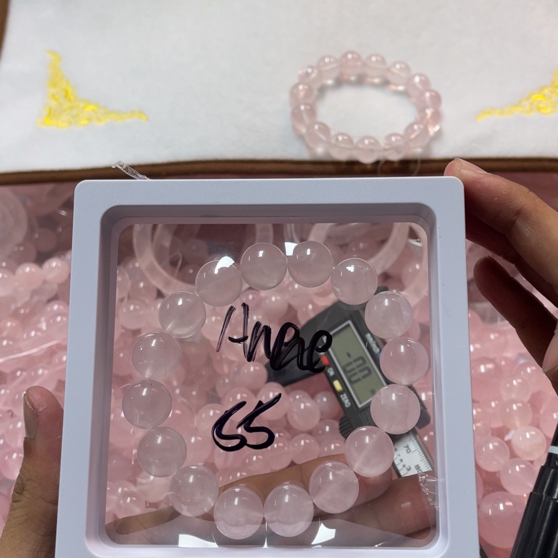 水晶天然莫粉手串13未镶嵌