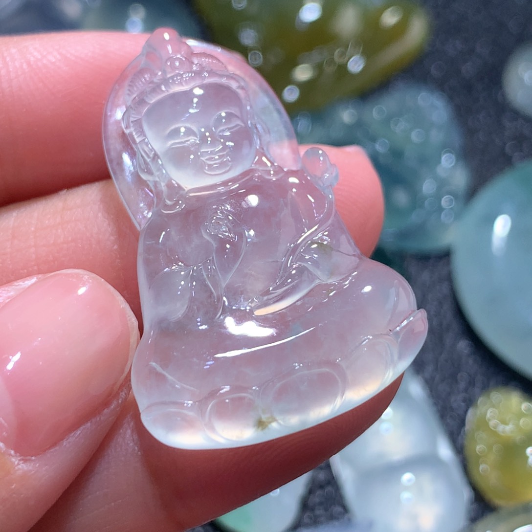 翡翠颈饰未镶嵌缅甸