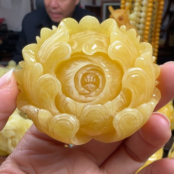 蜜蜡珠宝奇石未镶嵌