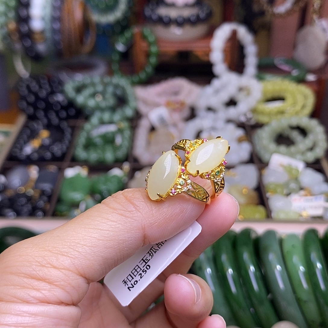 和田玉未镶嵌颈饰多样性发一 925.银黄口戒指