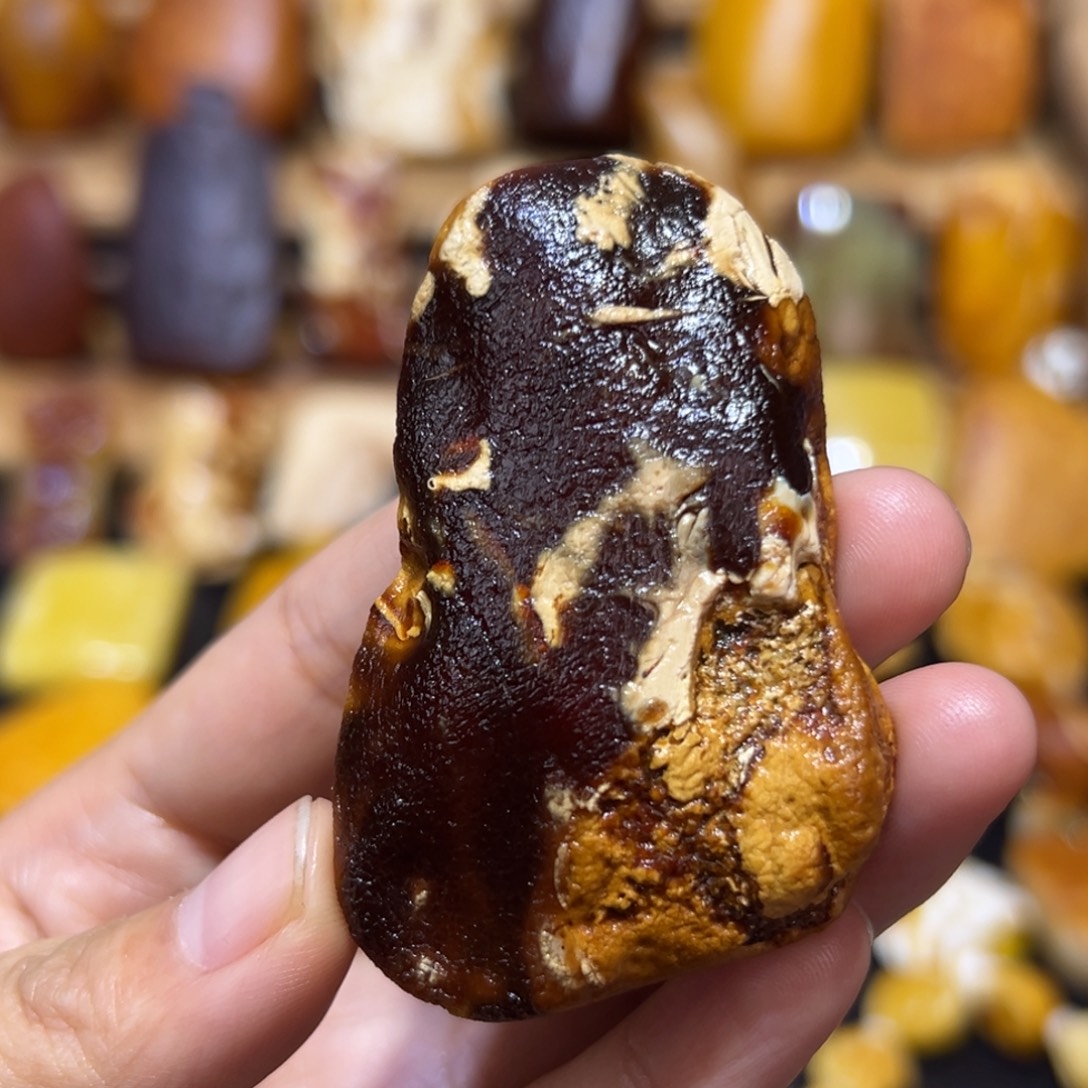 雪****定制琥珀未镶嵌琥珀蜜蜡