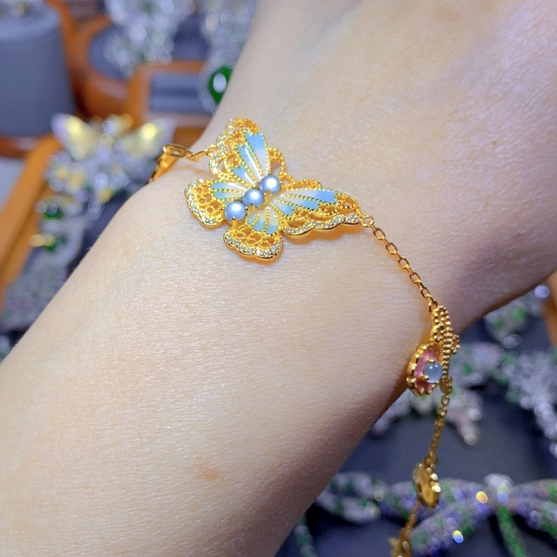 翡翠颈饰银S925镶嵌天然翡翠