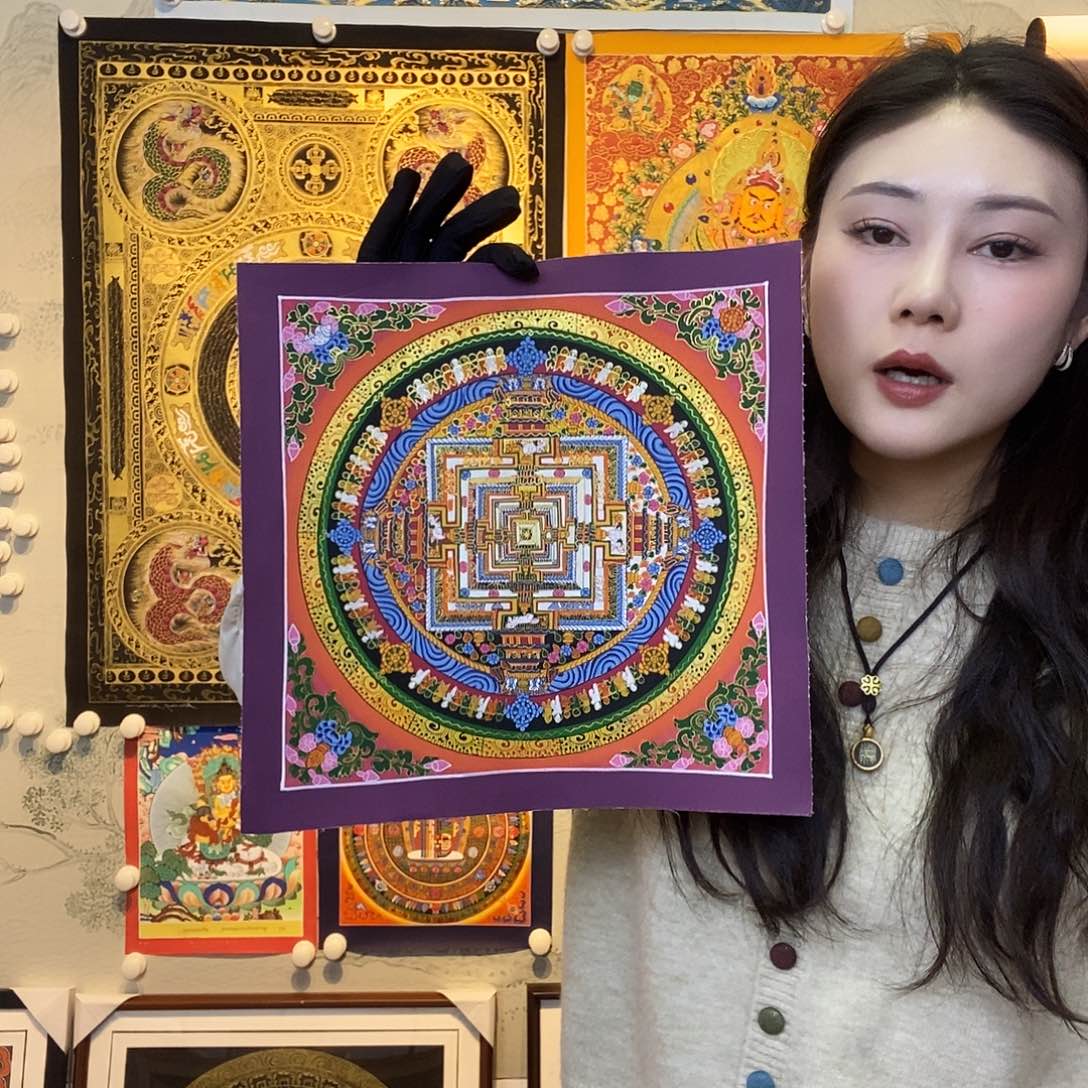 卷轴画纯手绘坛城唐卡27厘米左右