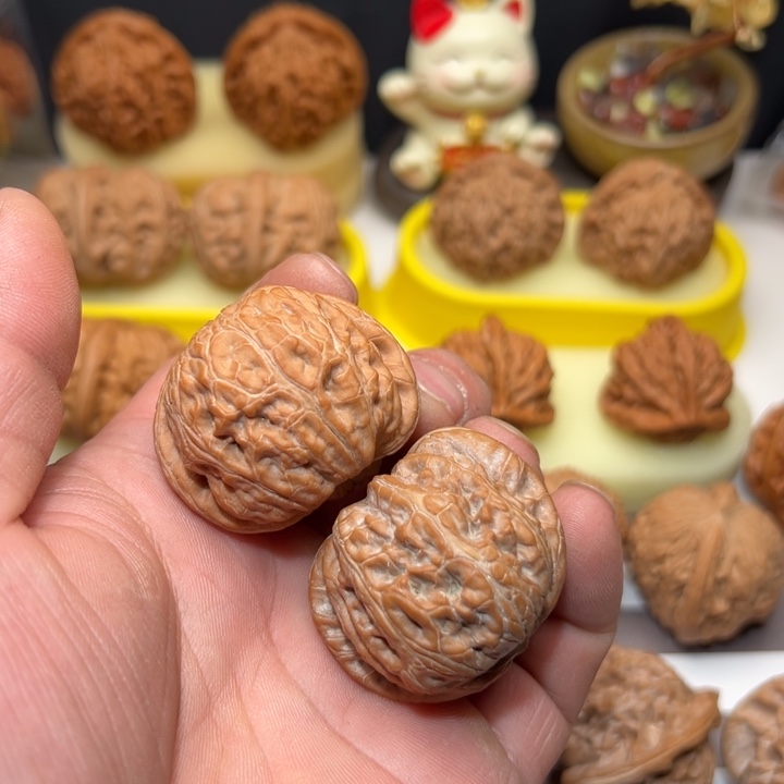 宁***m文玩核桃把件41全品元宝