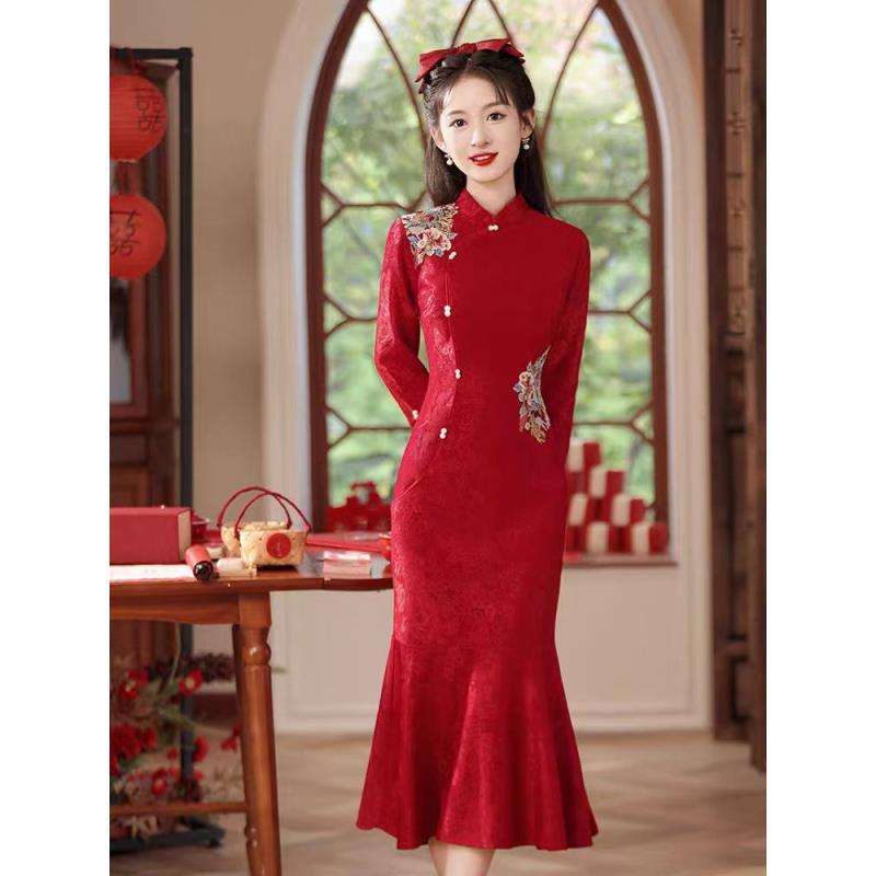 红色鱼尾旗袍礼服订婚裙女2025新款敬酒服新娘结婚便装秋冬季中式