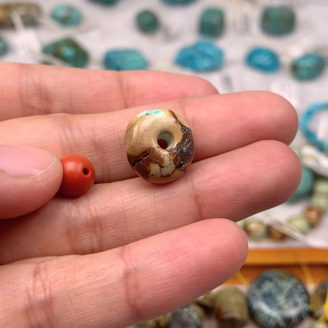 玛瑙/玉髓未镶嵌扣子一颗