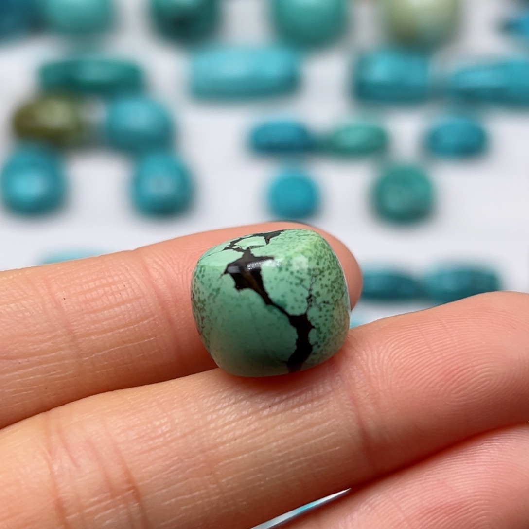 绿松石珠宝奇石未镶嵌