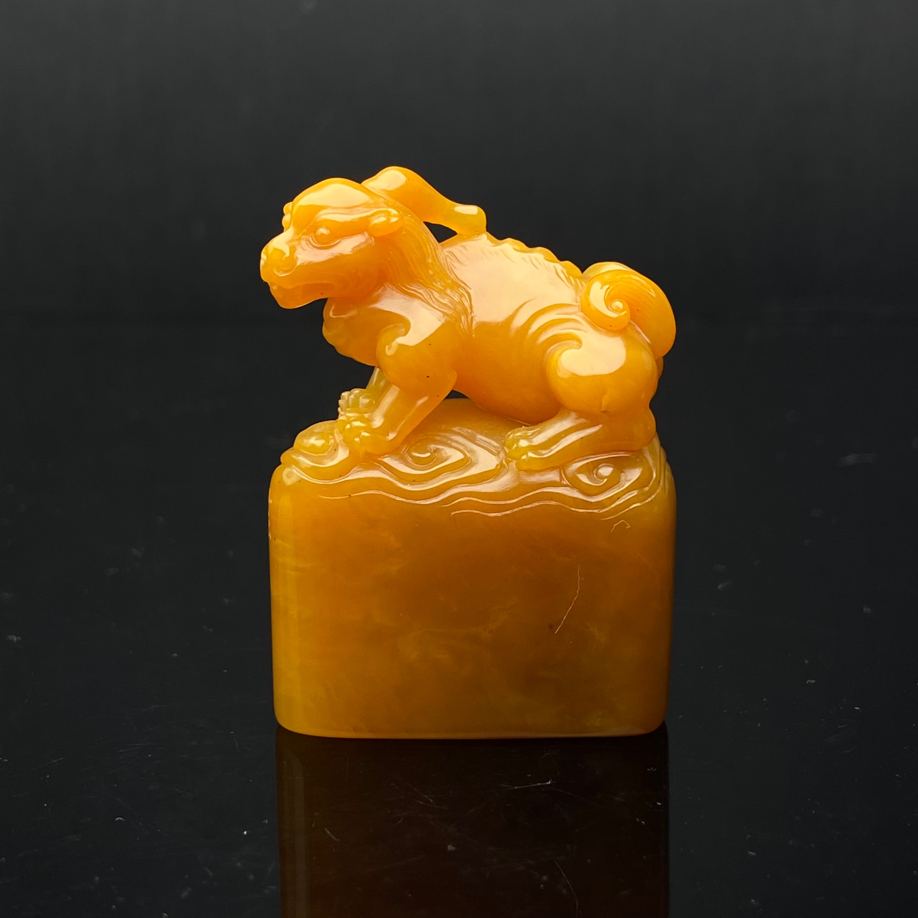 TW10038HC 田黄 天禄衔瑞 /朵云轩