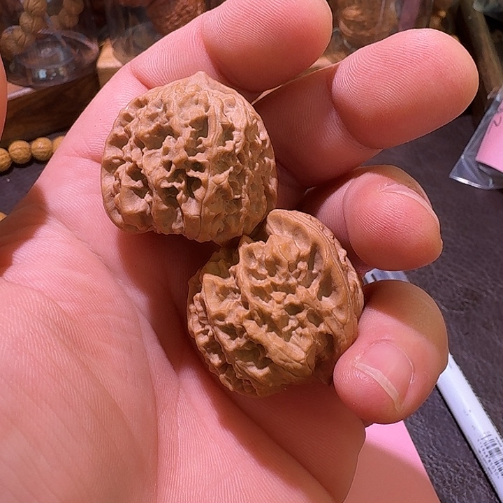 核桃文玩核桃野生4号