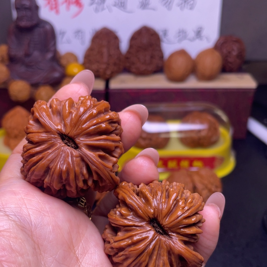 孤***)桃核吊坠四座楼福利