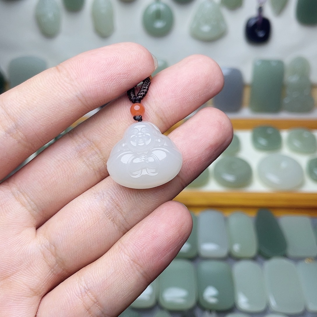 和田玉未镶嵌吊坠(不含链)