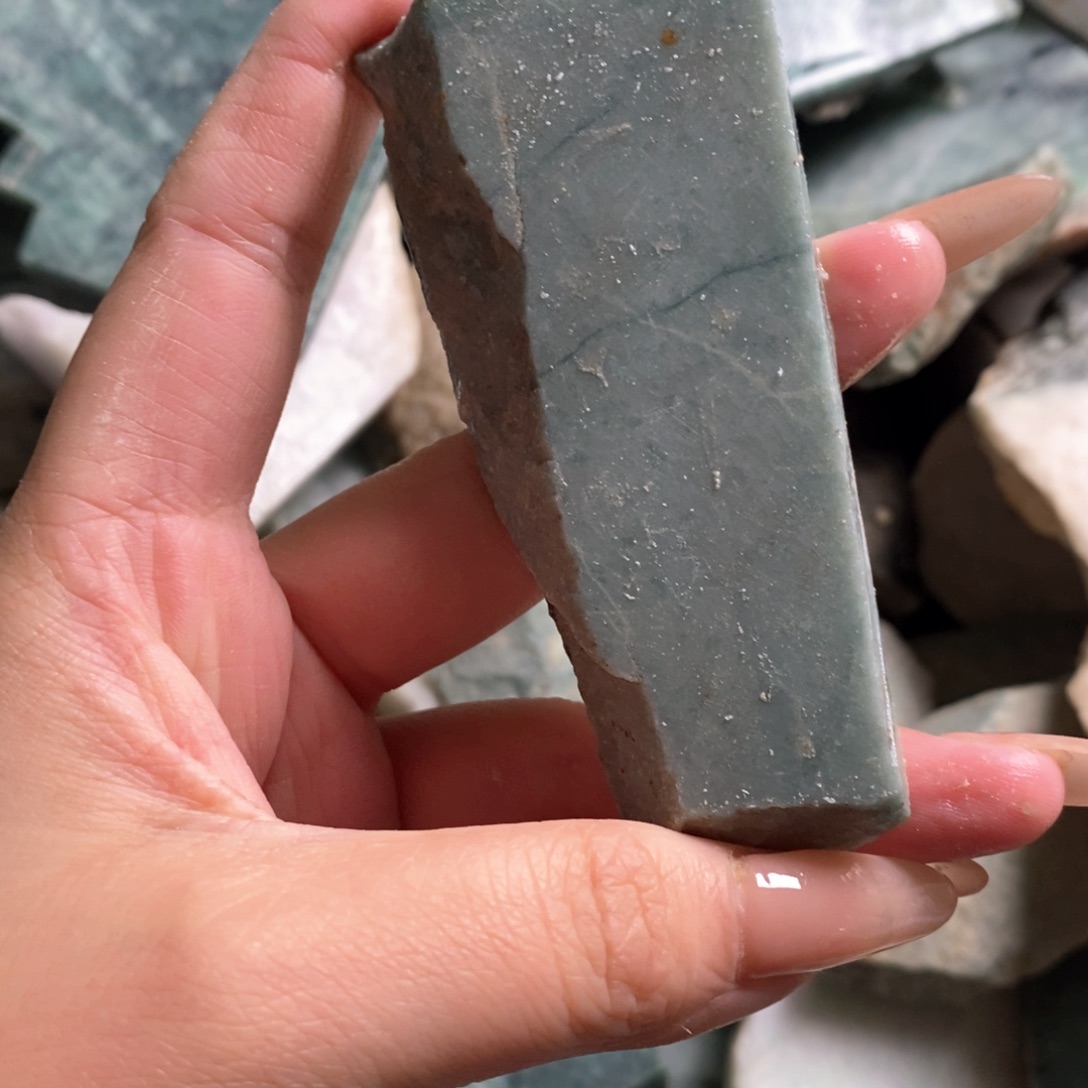 颈饰未镶嵌翡翠天然翡翠