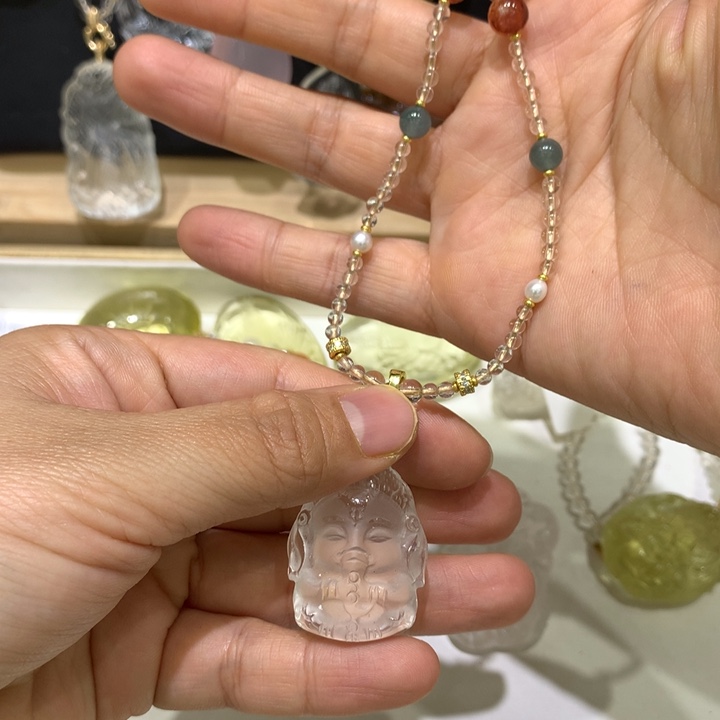 水晶颈饰未镶嵌天然