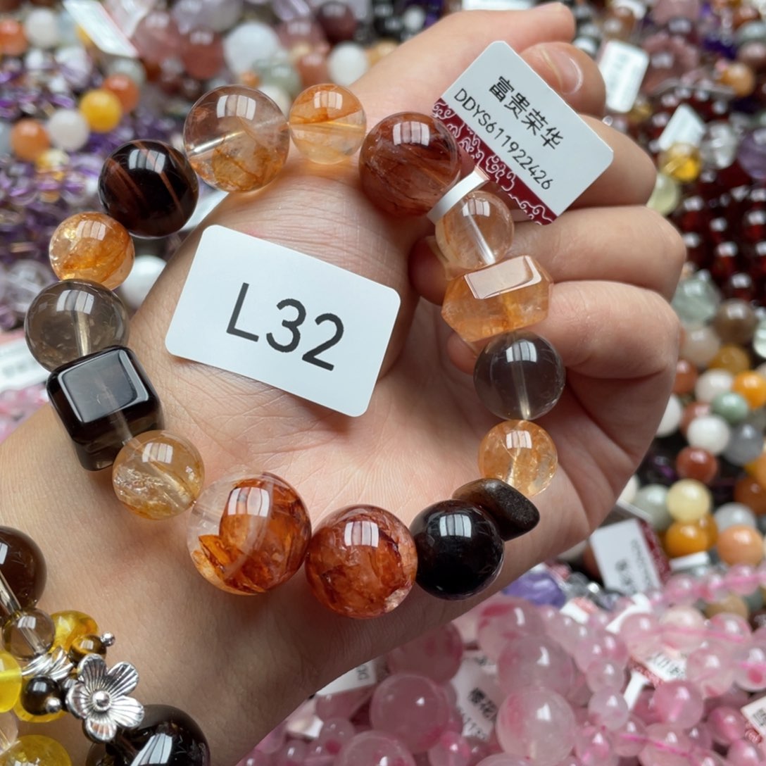 未镶嵌手链水晶多样性