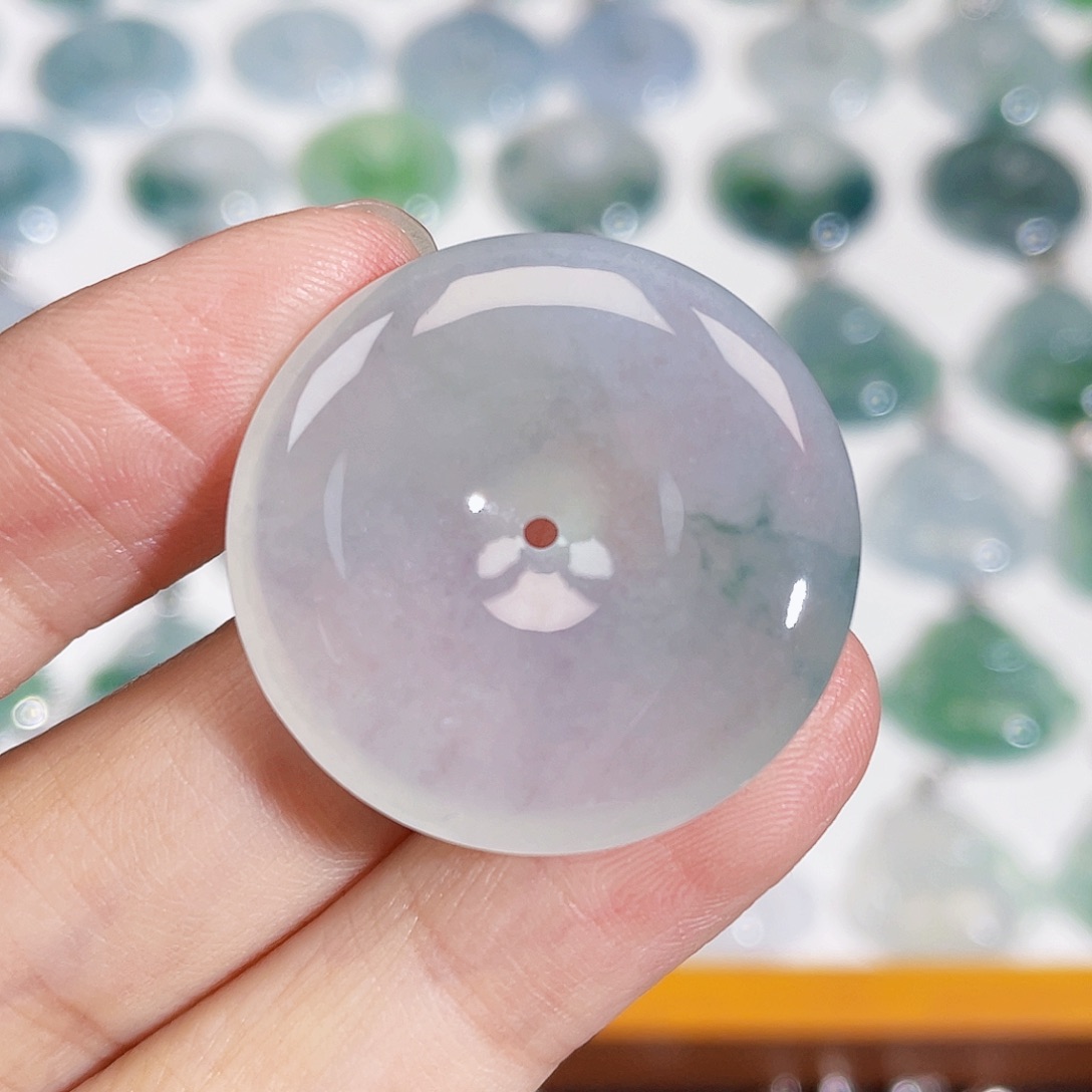 颈饰未镶嵌翡翠吊坠