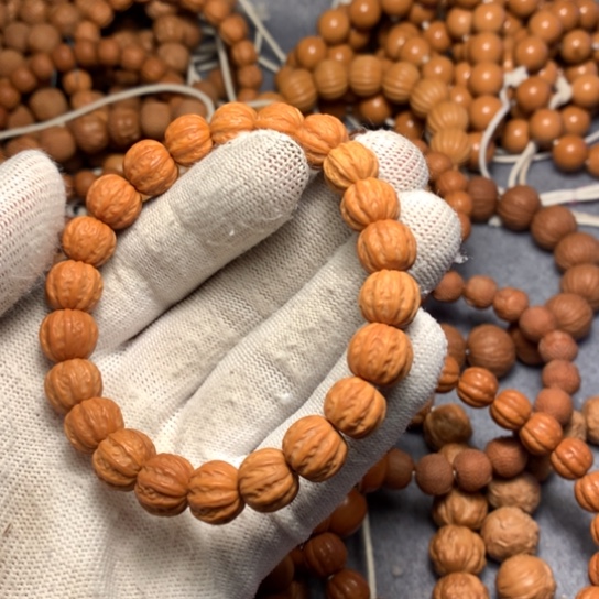 猴头核桃吊坠猴头雕刻京八棱手