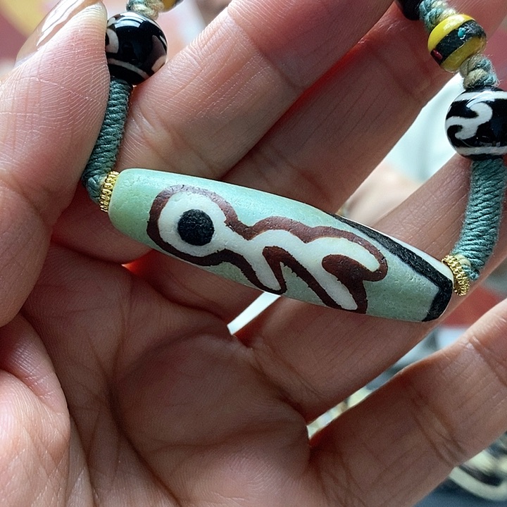 玛瑙/玉髓颈饰合金