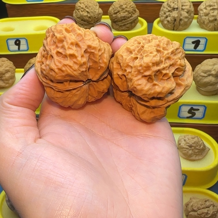 用***3桃核吊坠河涌蛙核桃